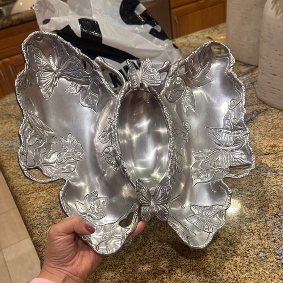 Arthur Court Silver Butterfly Serveware - Picture 3 of 5